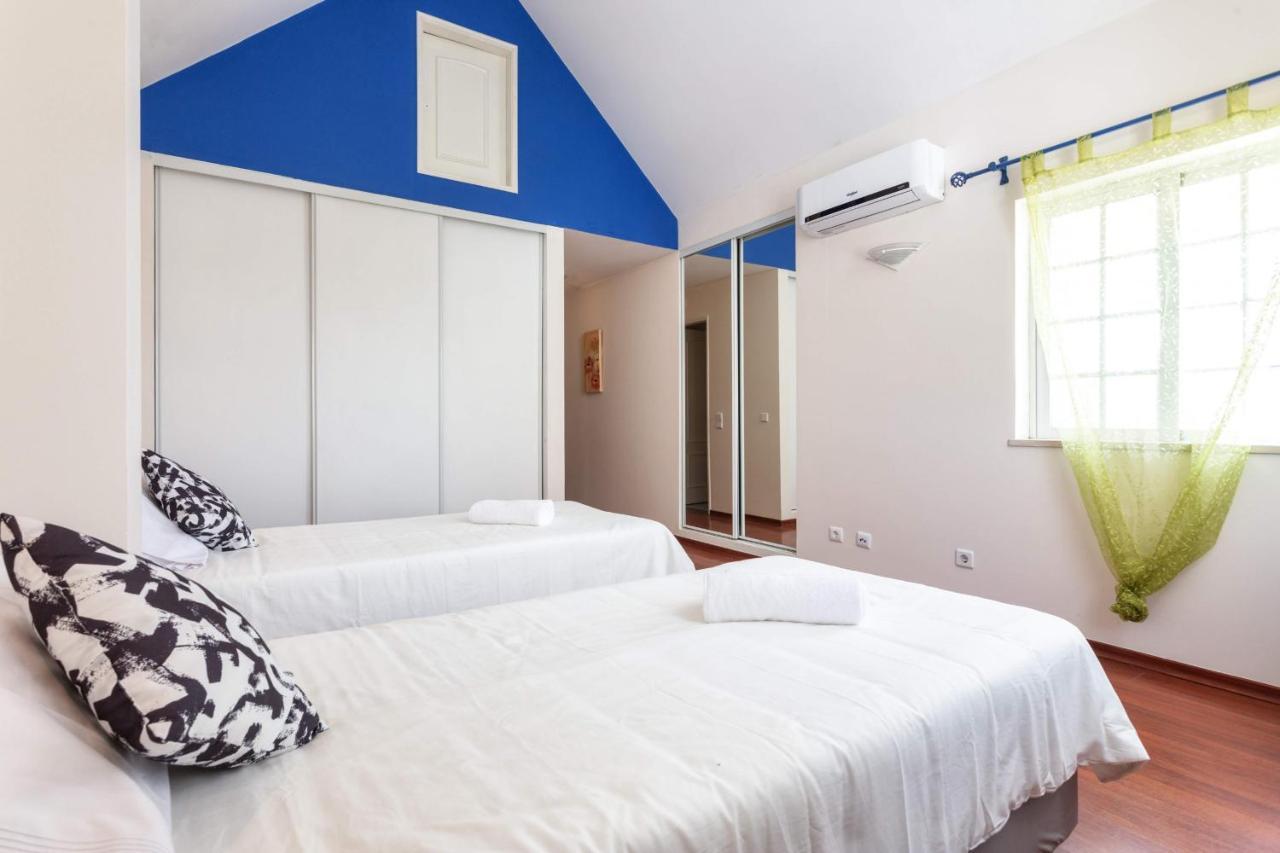Family Meeting Point - V3 - Faro Villa Ngoại thất bức ảnh
